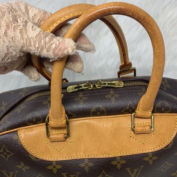 Louis Vuitton Deauville Brown Monogram handbag Datecode: V10988 - Picture 5 of 16